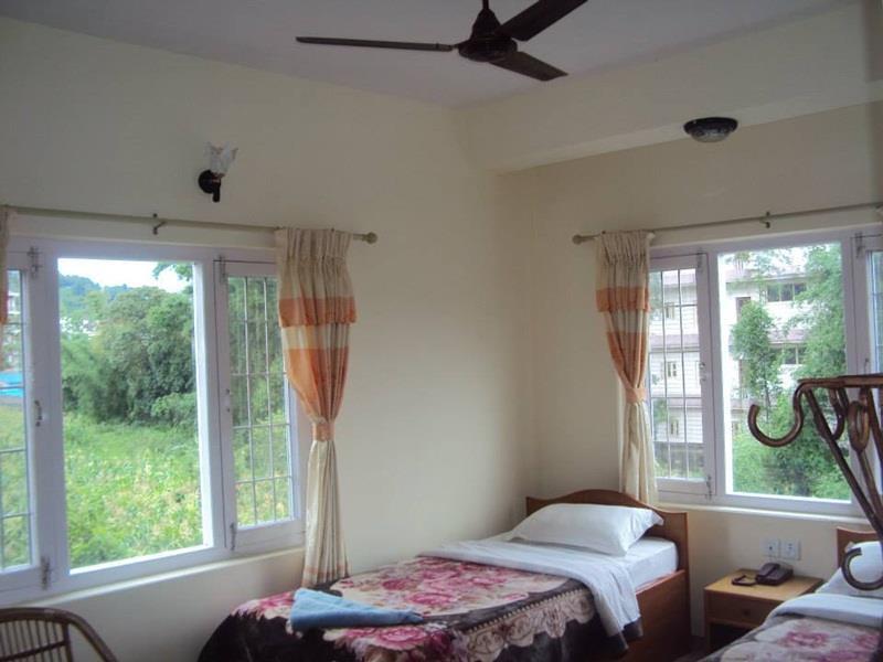 Hotel Global Inn Pokhara Zewnętrze zdjęcie
